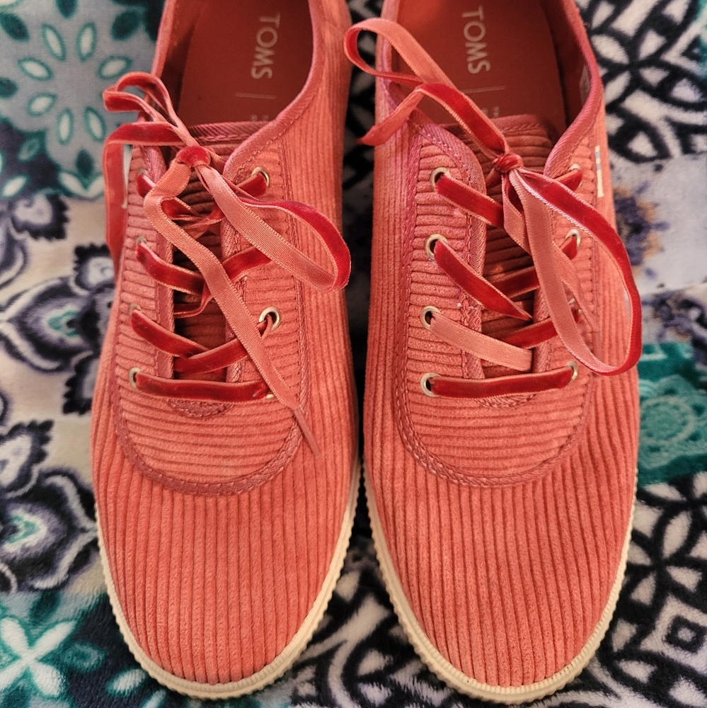 Toms corduroy shoes
